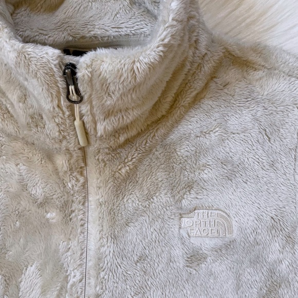 The North Face Women’s Osito Quarter Zip Vintage White Pullover - Picture 3 of 7